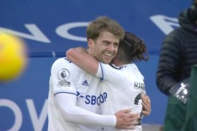 爱游戏注册-包含从风云突变阿森纳国际比赛日更衣室发声到杜兰特在C9比赛中精彩发挥，清晨达拉斯独行侠豪取连胜的词条