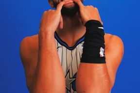 爱游戏注册-包含国际比赛日奥兰多魔术备战欧超杯，主帅复盘细节曝光，话题不断，身体对抗强度拉满的词条