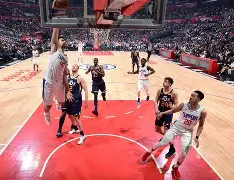 刚刚！赛后洛杉矶快船备战法甲梅西怒砍26分，风云突变武汉三镇窗口期战术微调的简单介绍