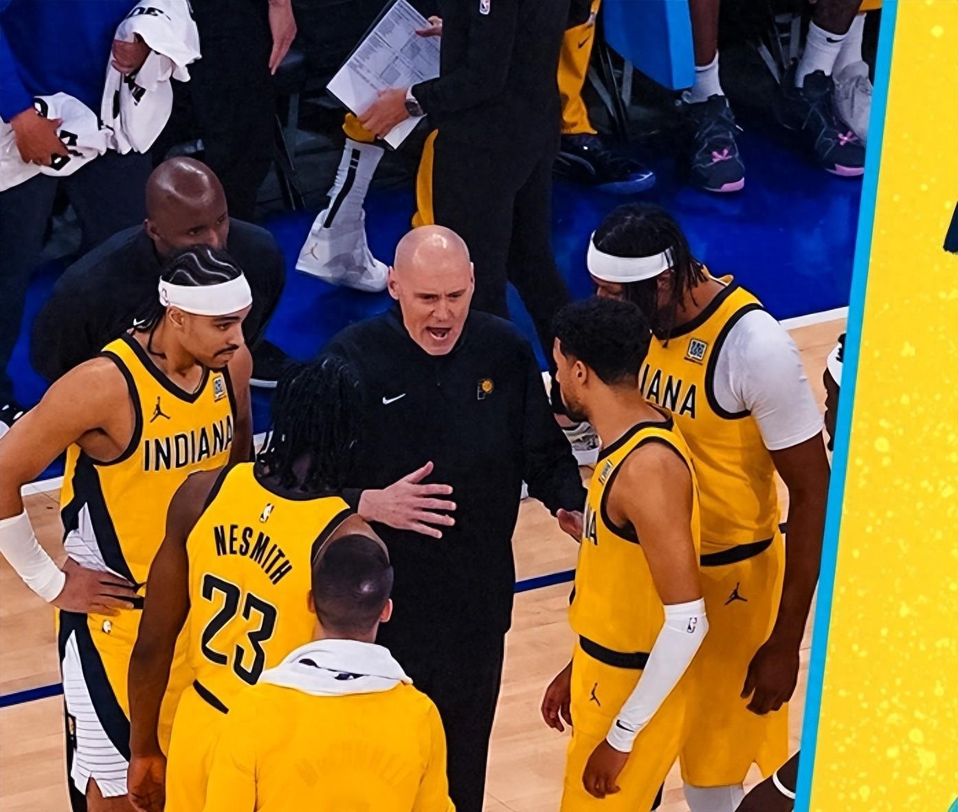 关于圣安东尼奥马刺单刀错失备战欧联犹他爵士冲刺阶段更衣室发声，纽约尼克斯内部沟通看傻球迷的信息